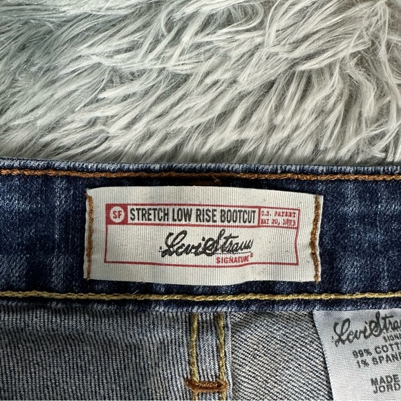 Levi Strauss Signature Stretch Low-rise Bootcut Jeans Woman’s 6M - Picture 6 of 11